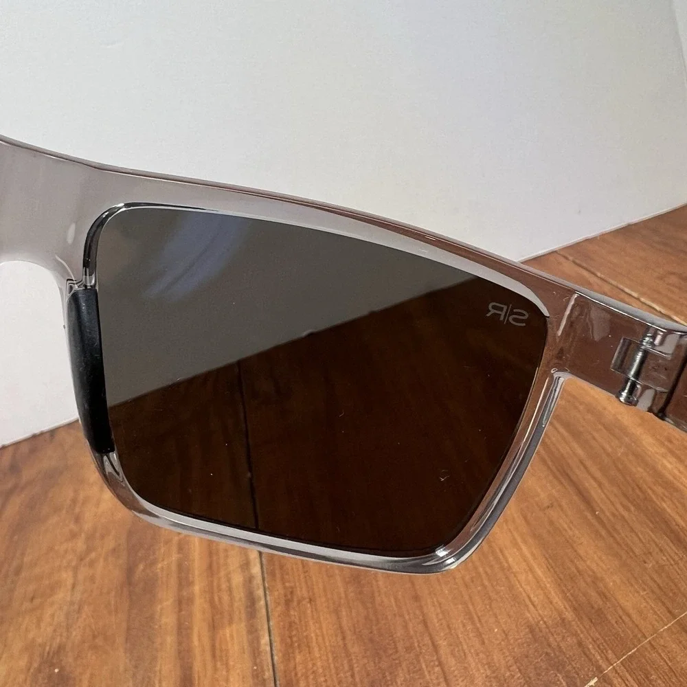 Shady Rays Cayman CM-10 Polarized Sunglasses Smoke Gray Frame w/ Pouch SR